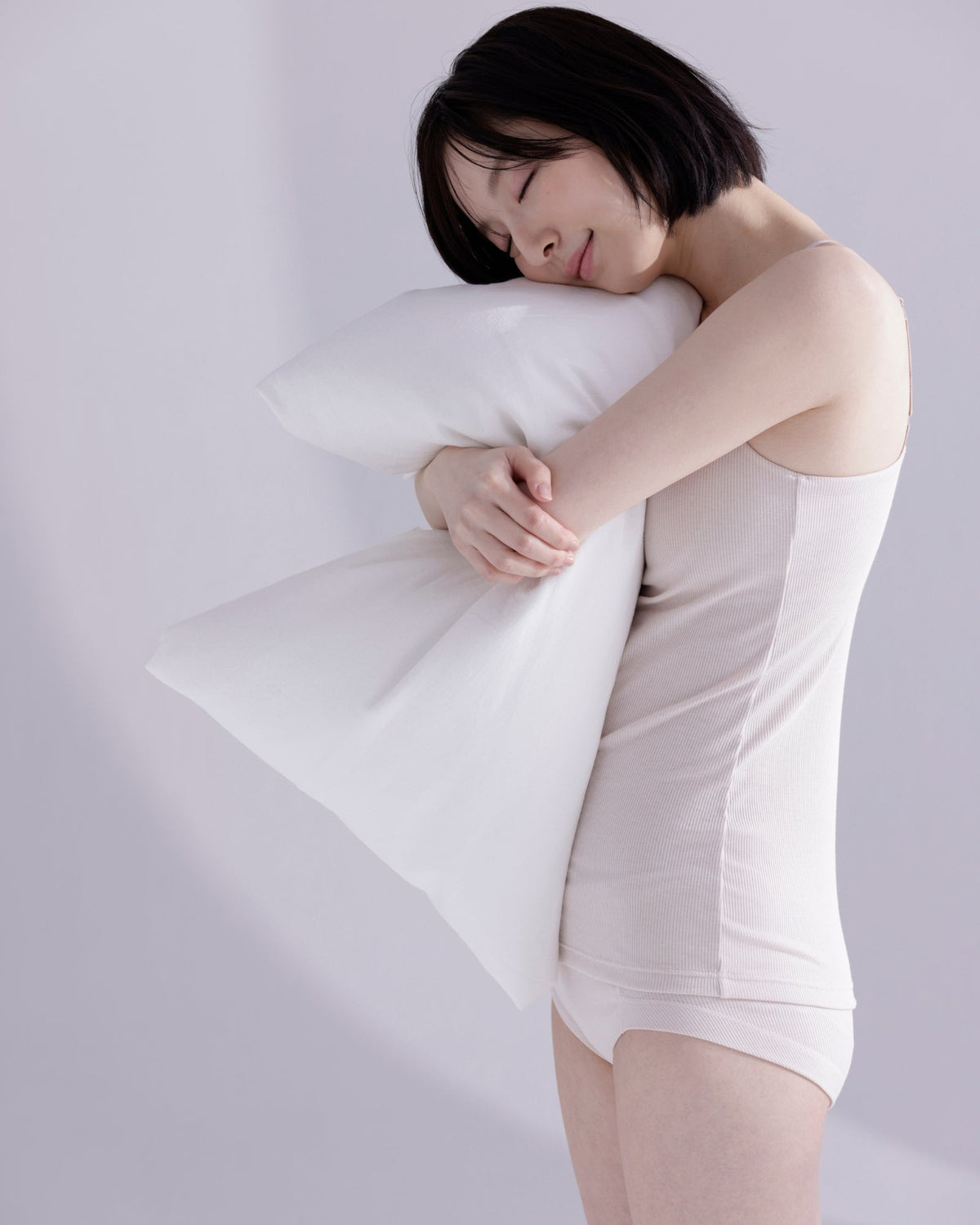 [本当に心地いい、綿の黄金バランス] menca. カップ付きキャミソール [WEB限定商品] - LECIEN ルシアン
