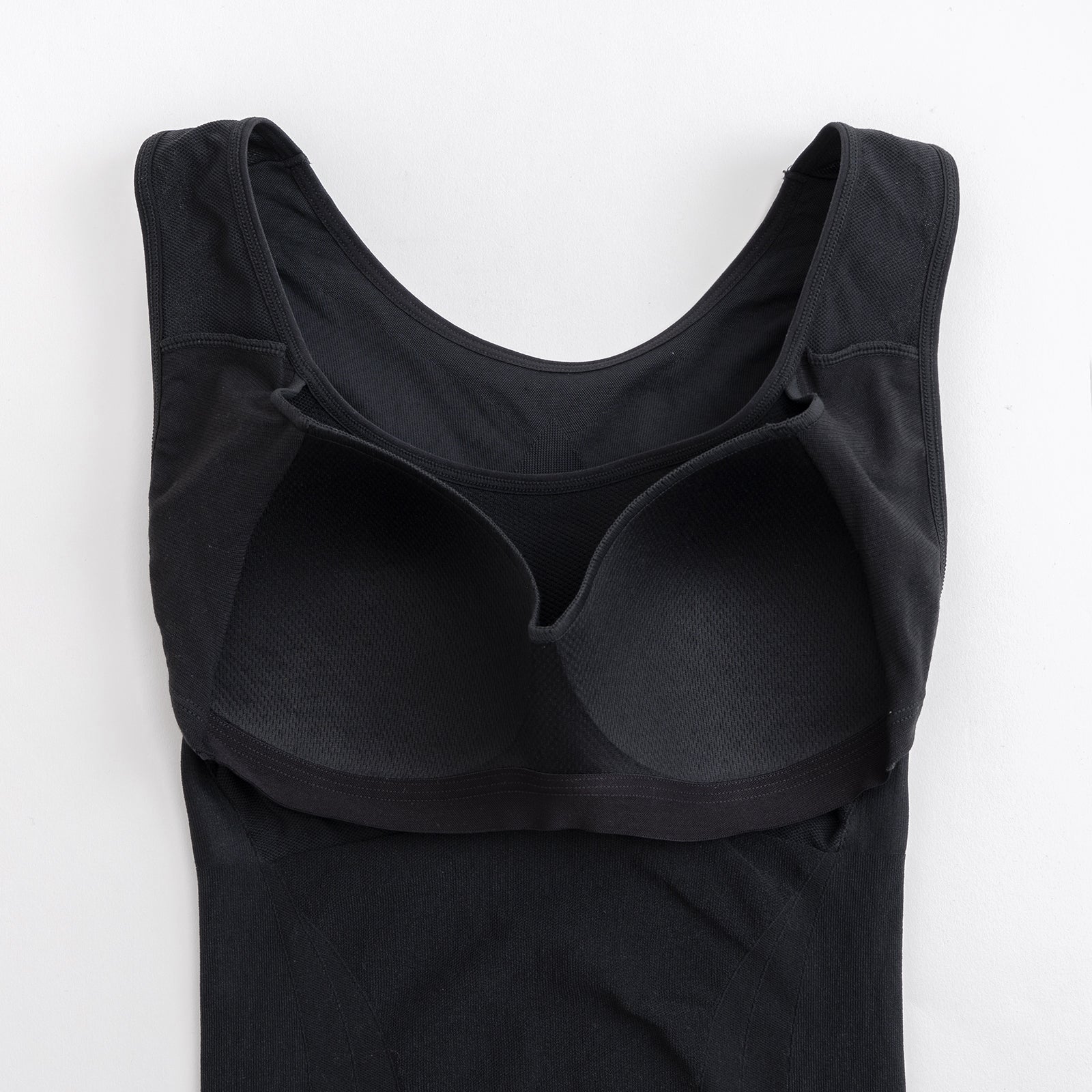 Power Shape カップ付きタンクトップ - LECIEN ルシアン